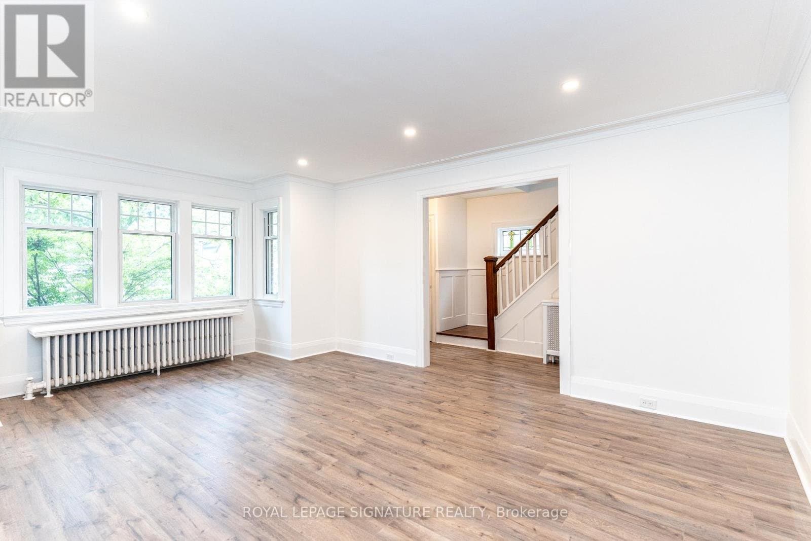 184 Lawrence Avenue - Photo 3