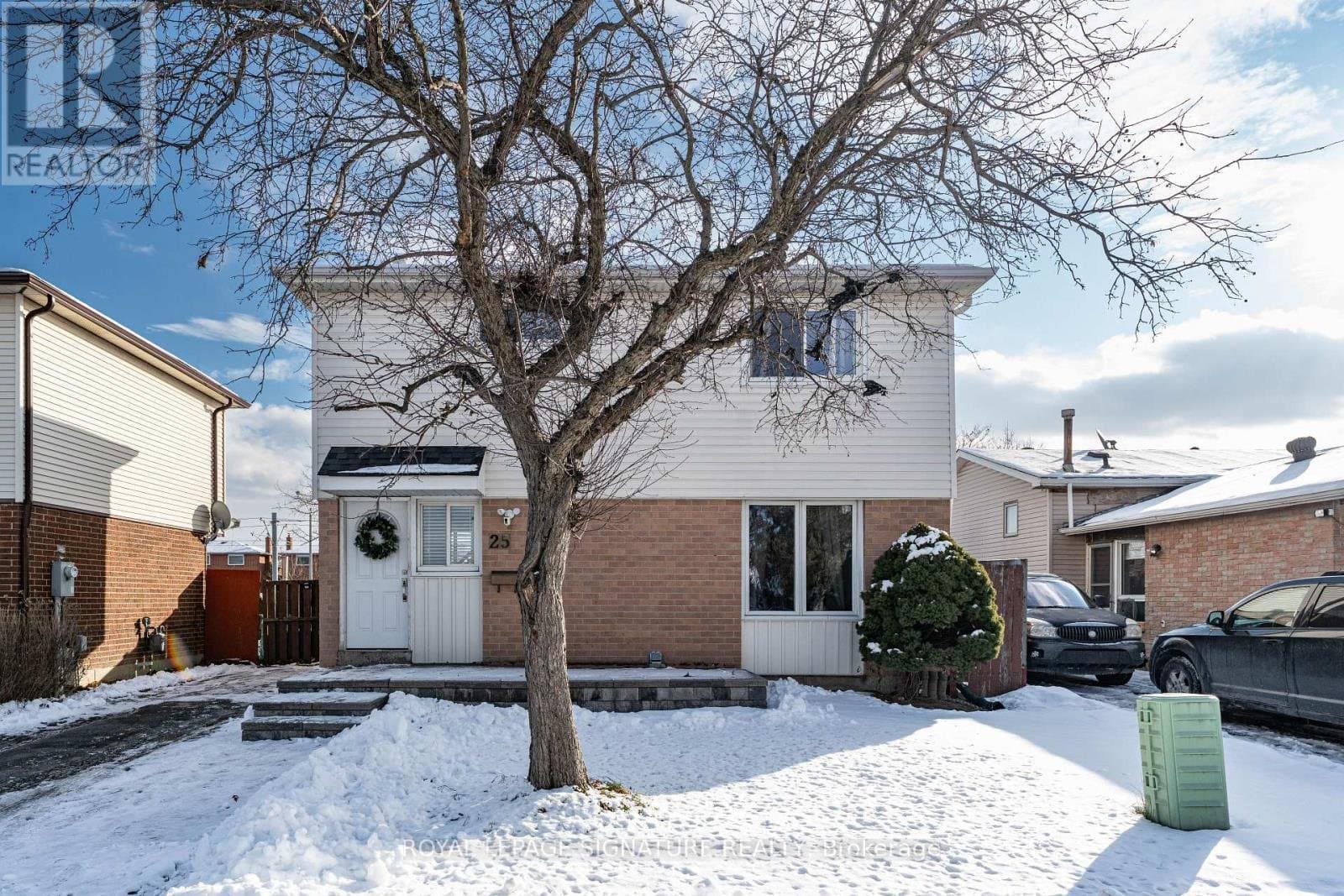25 Hun Crescent