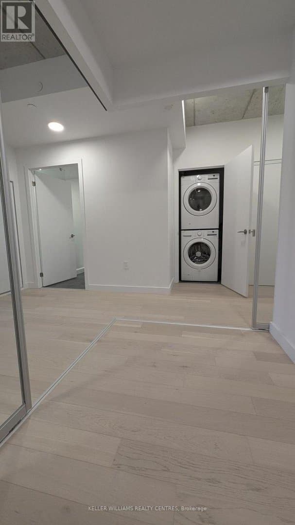 1720 Bayview Avenue - Photo 3