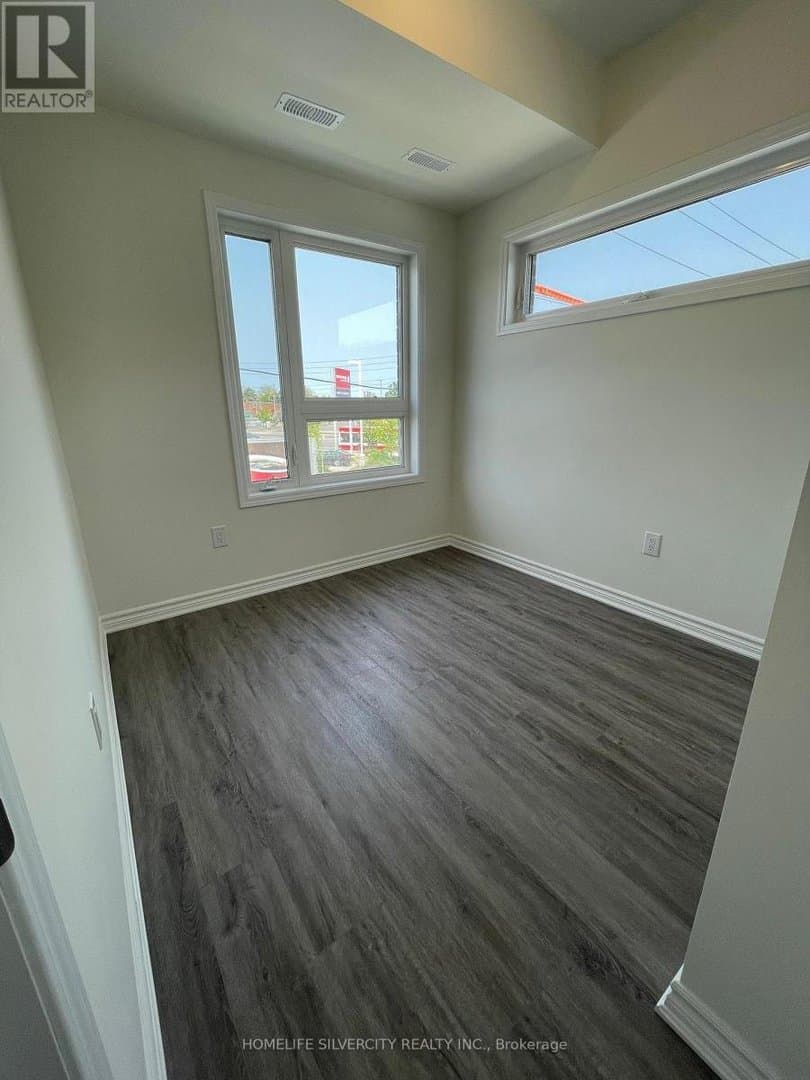 1081 Danforth Road - Photo 4
