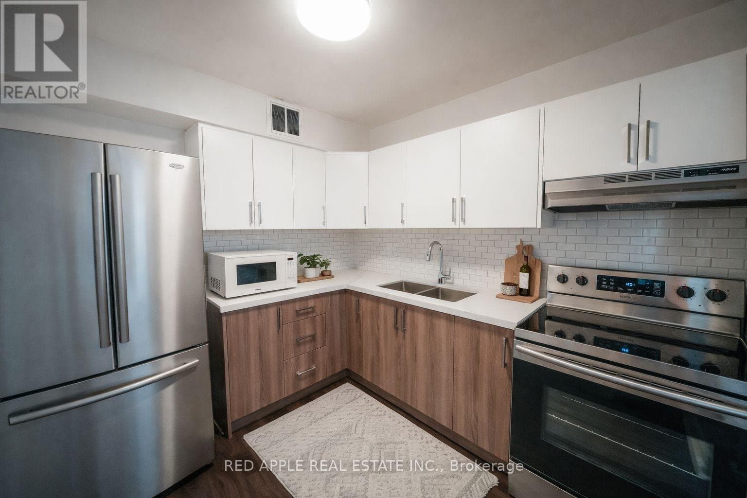 380 Dixon Road - Photo 3