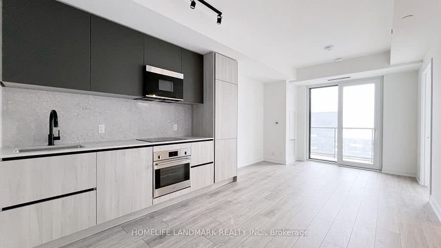 108 Peter Street - Photo 1