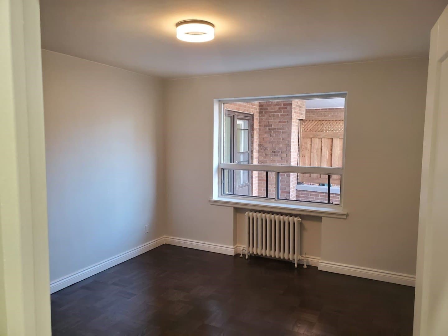 24 Shallmar Boulevard - Photo 3