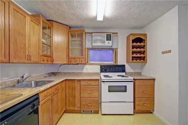 362 Jones Avenue - Photo 2