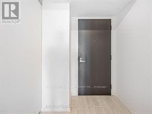 197 Yonge Street - Photo 2