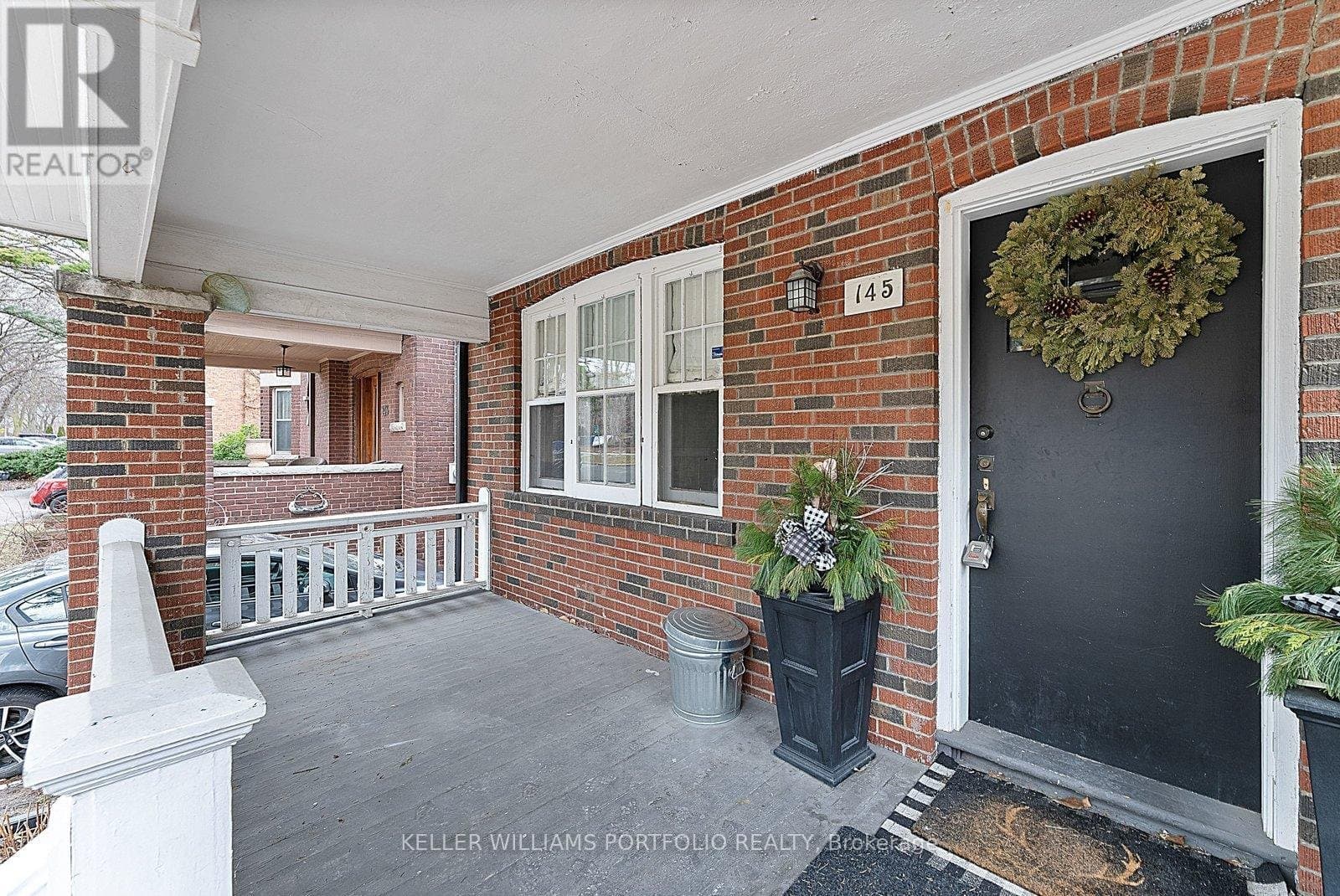 145 Glengrove Avenue - Photo 3
