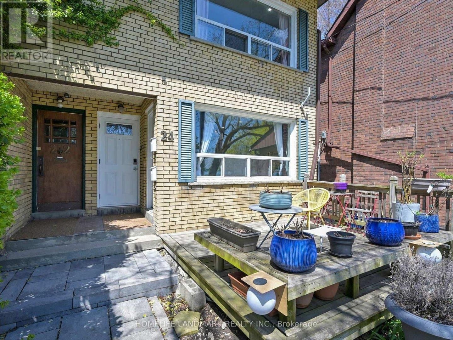 24 Kewbeach Avenue - Photo 2