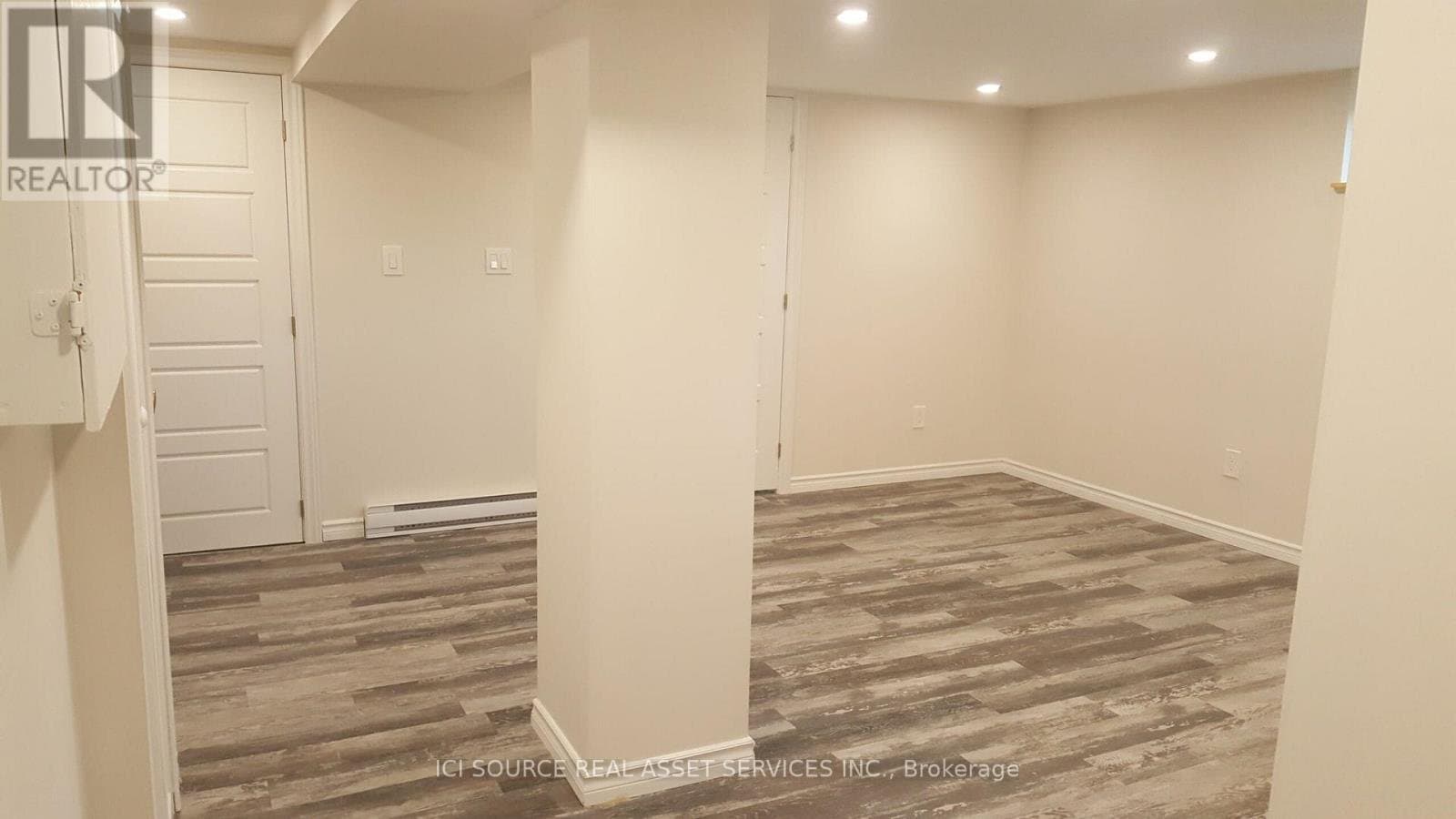 44 Bartonville Avenue - Photo 2