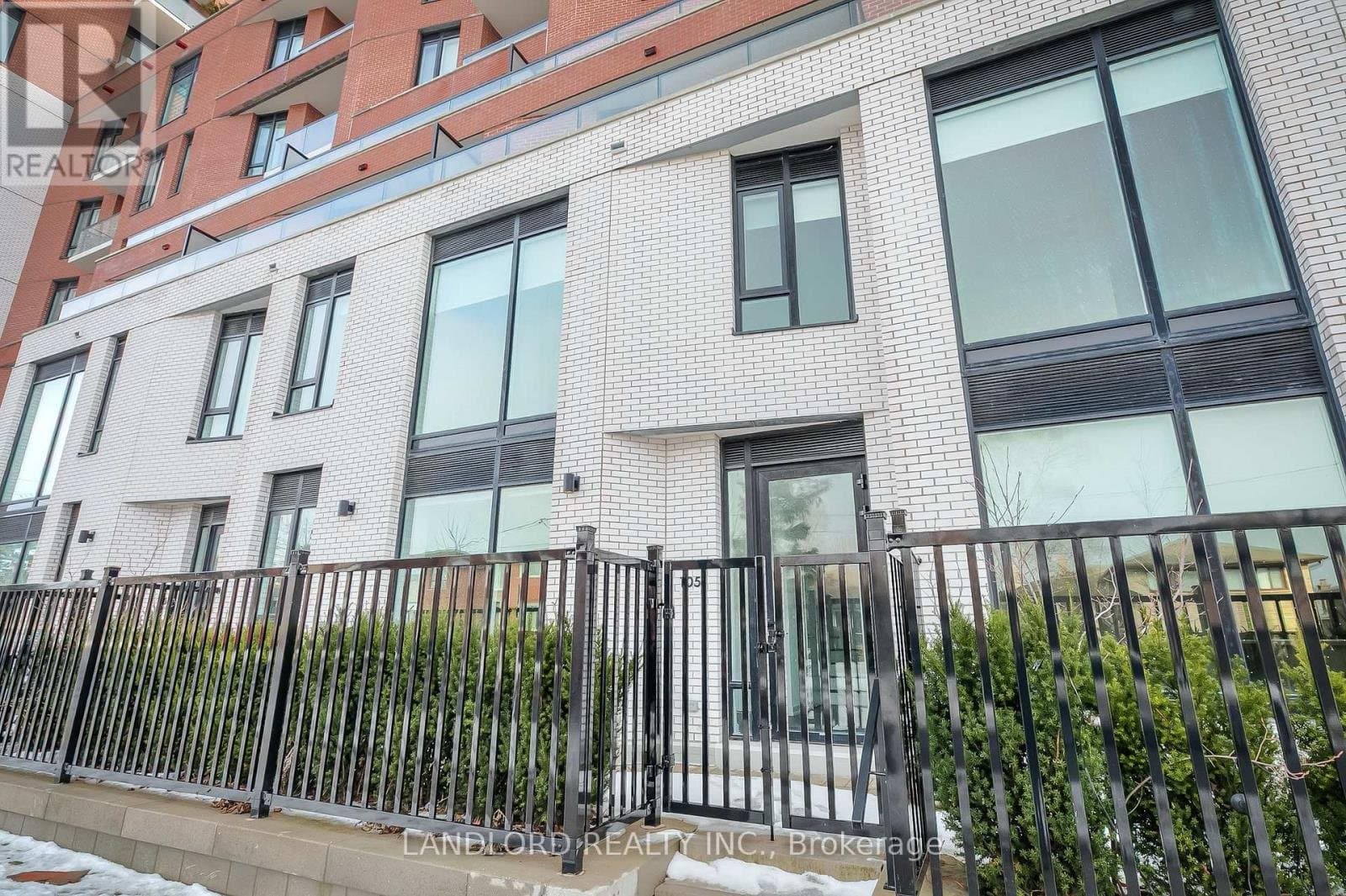 15 Maryport Ave Street