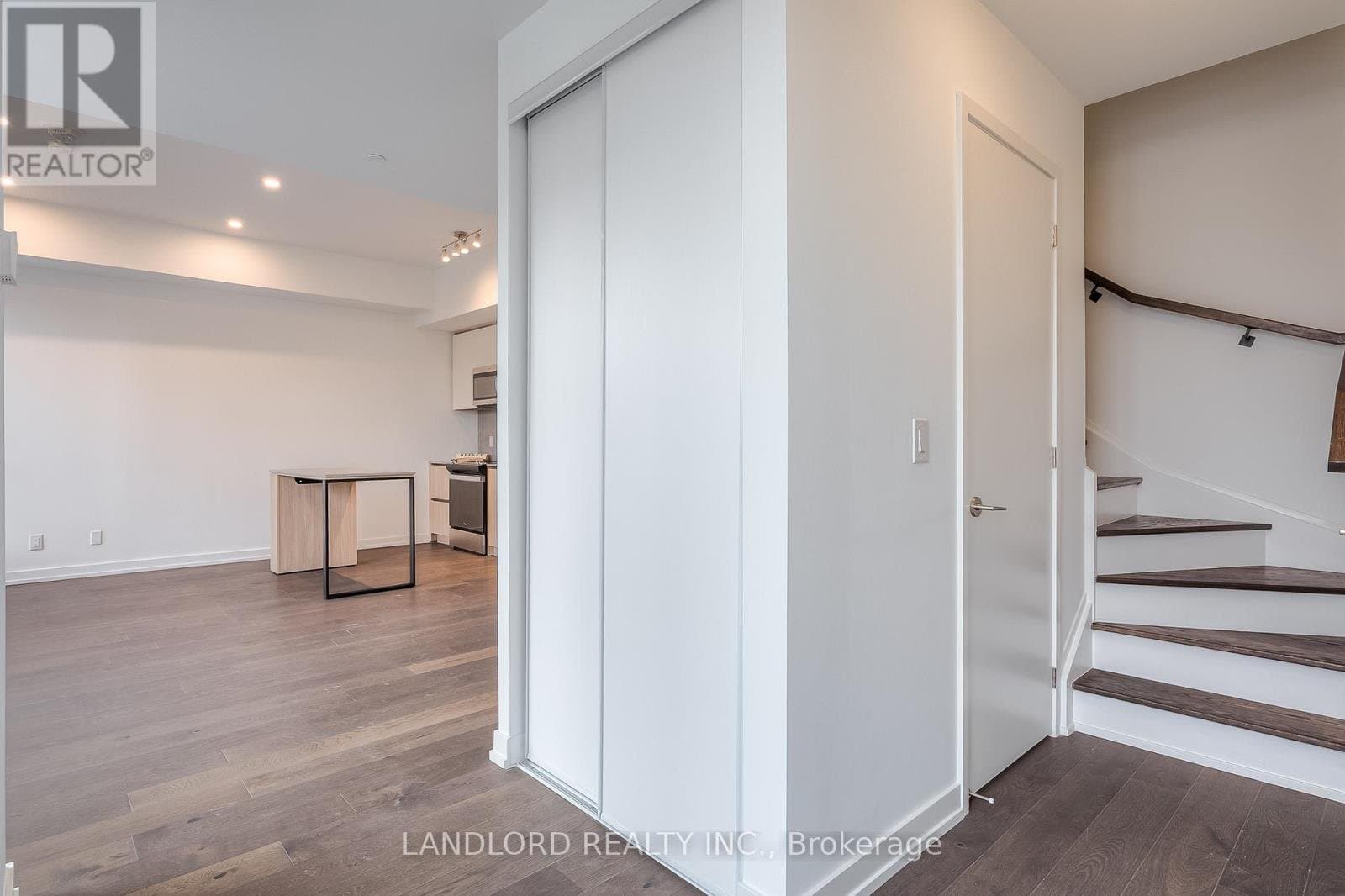 15 Maryport Ave Street - Photo 4