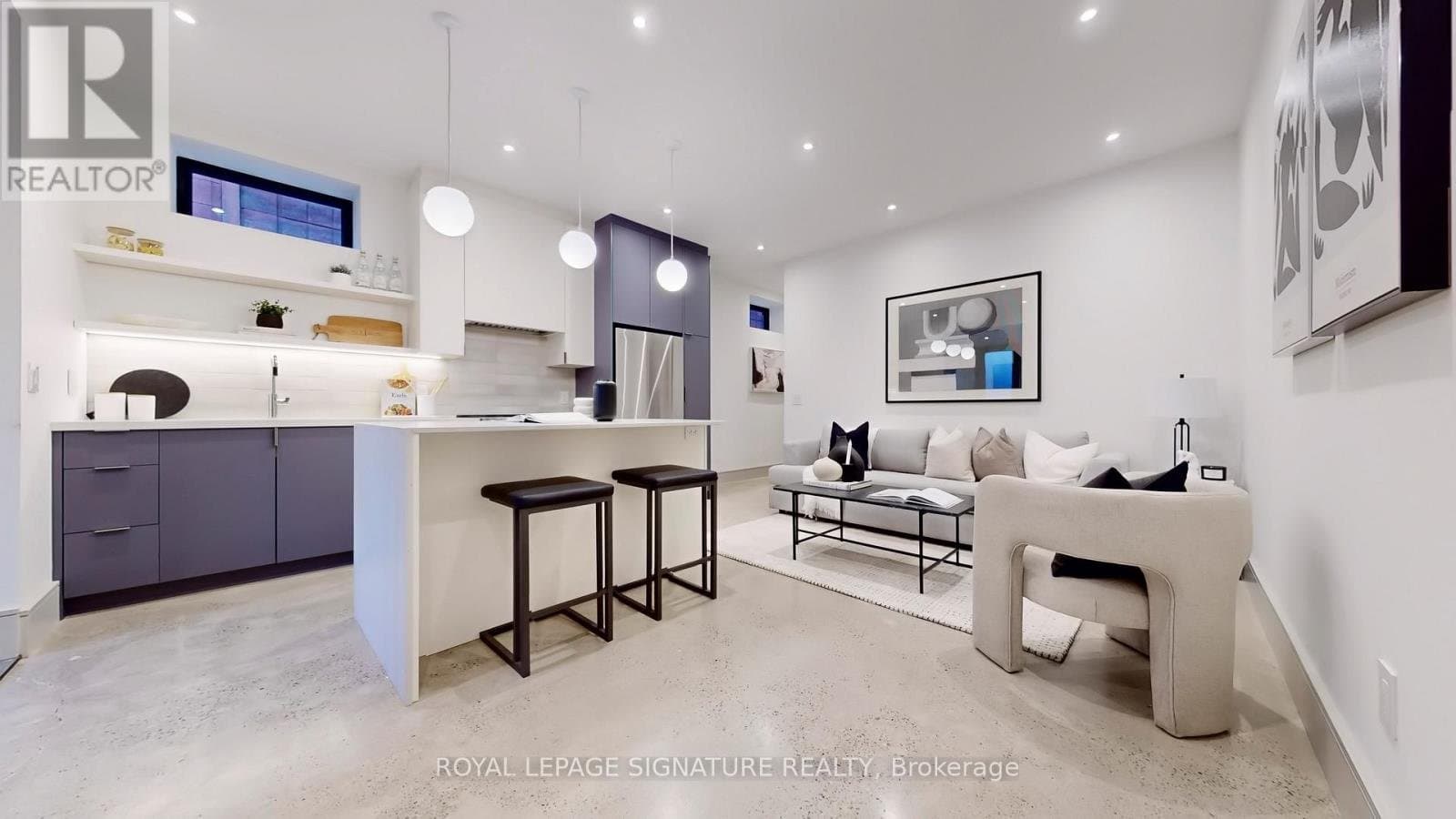 82 Gough Avenue - Photo 2