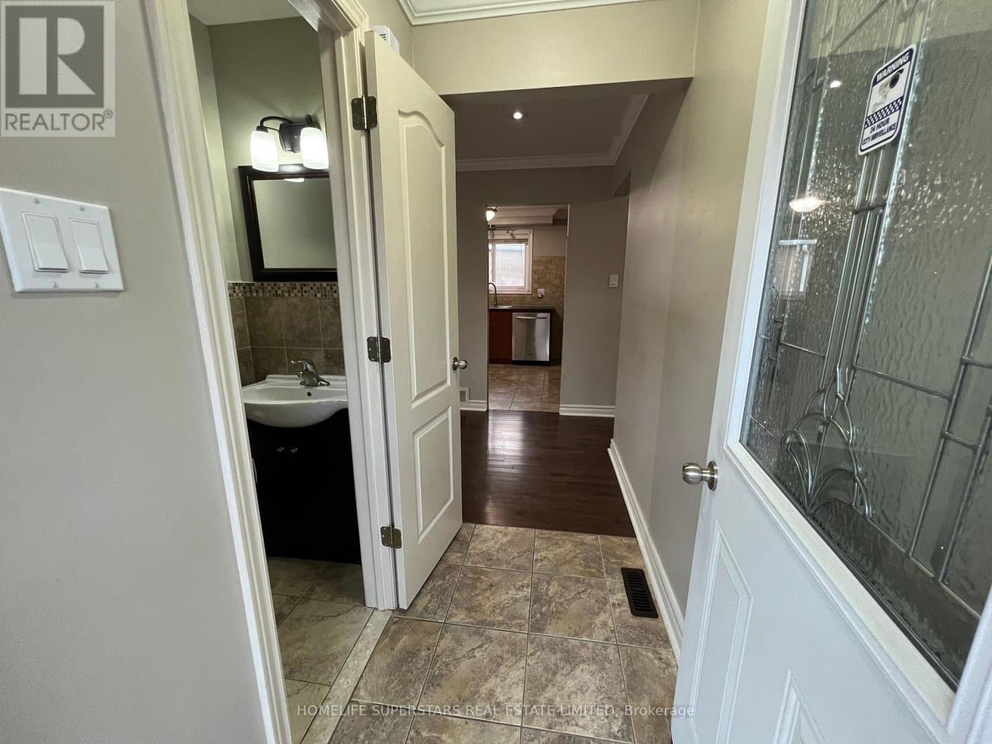 131 Alicewood Court - Photo 2
