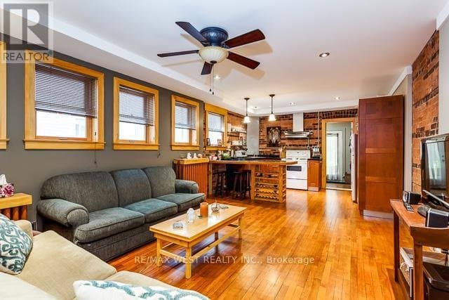 56 Macdonell Avenue - Photo 3