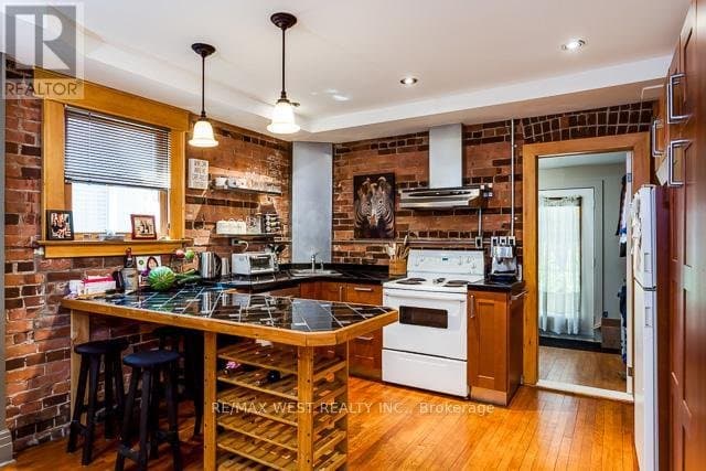 56 Macdonell Avenue - Photo 4