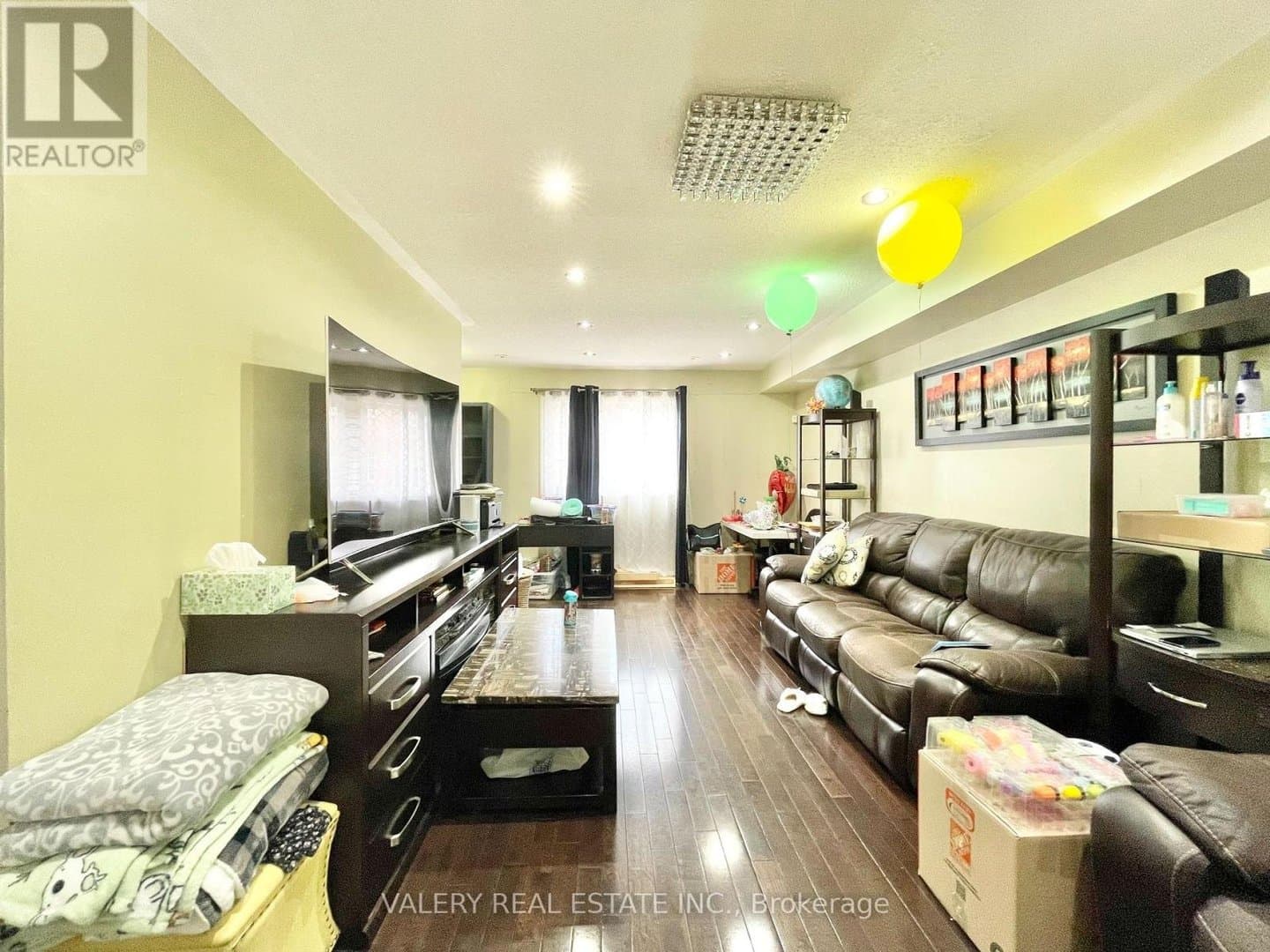 2788 Eglinton Avenue - Photo 2