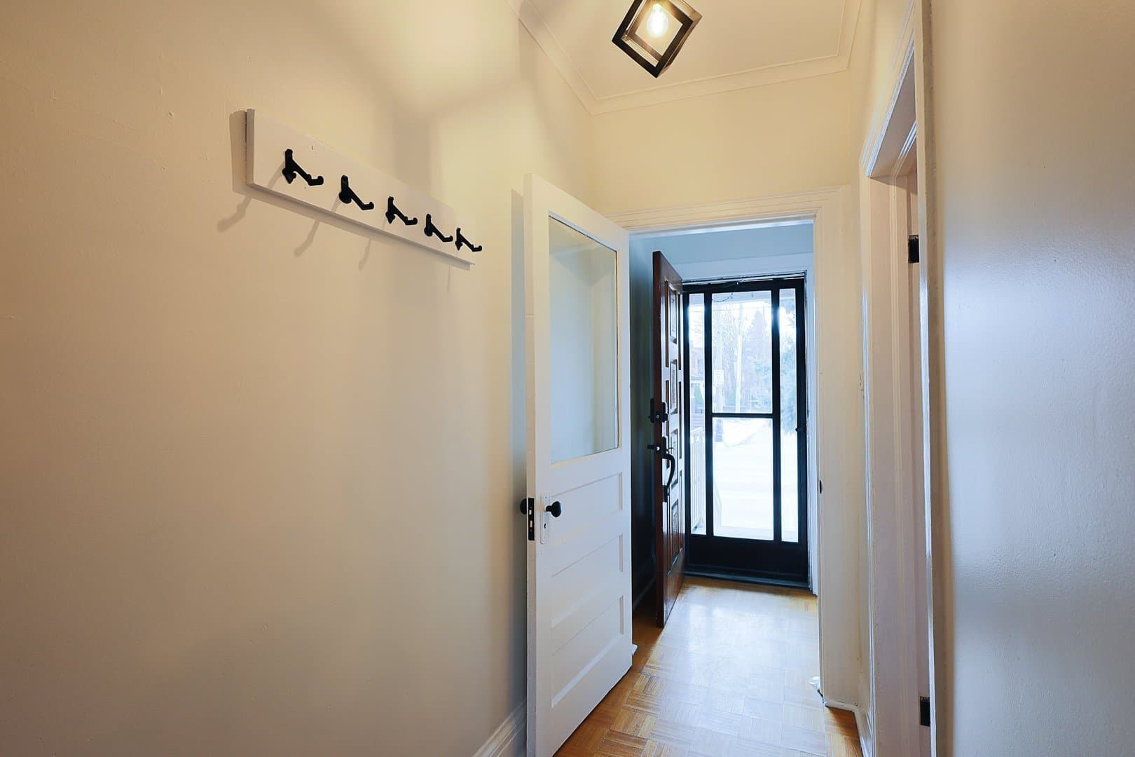 1149 Dufferin Street - Photo 2
