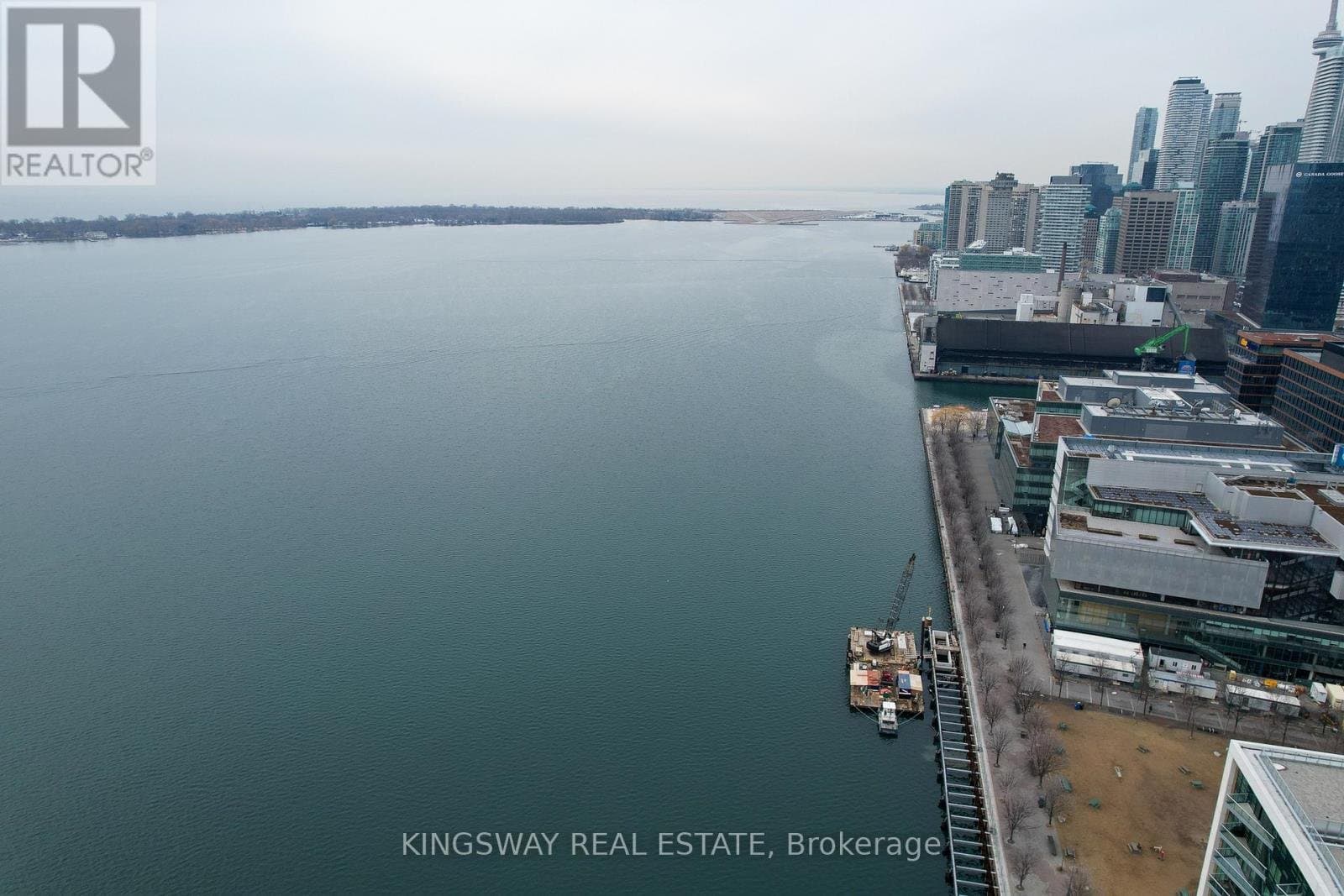 1 Edgewater Drive