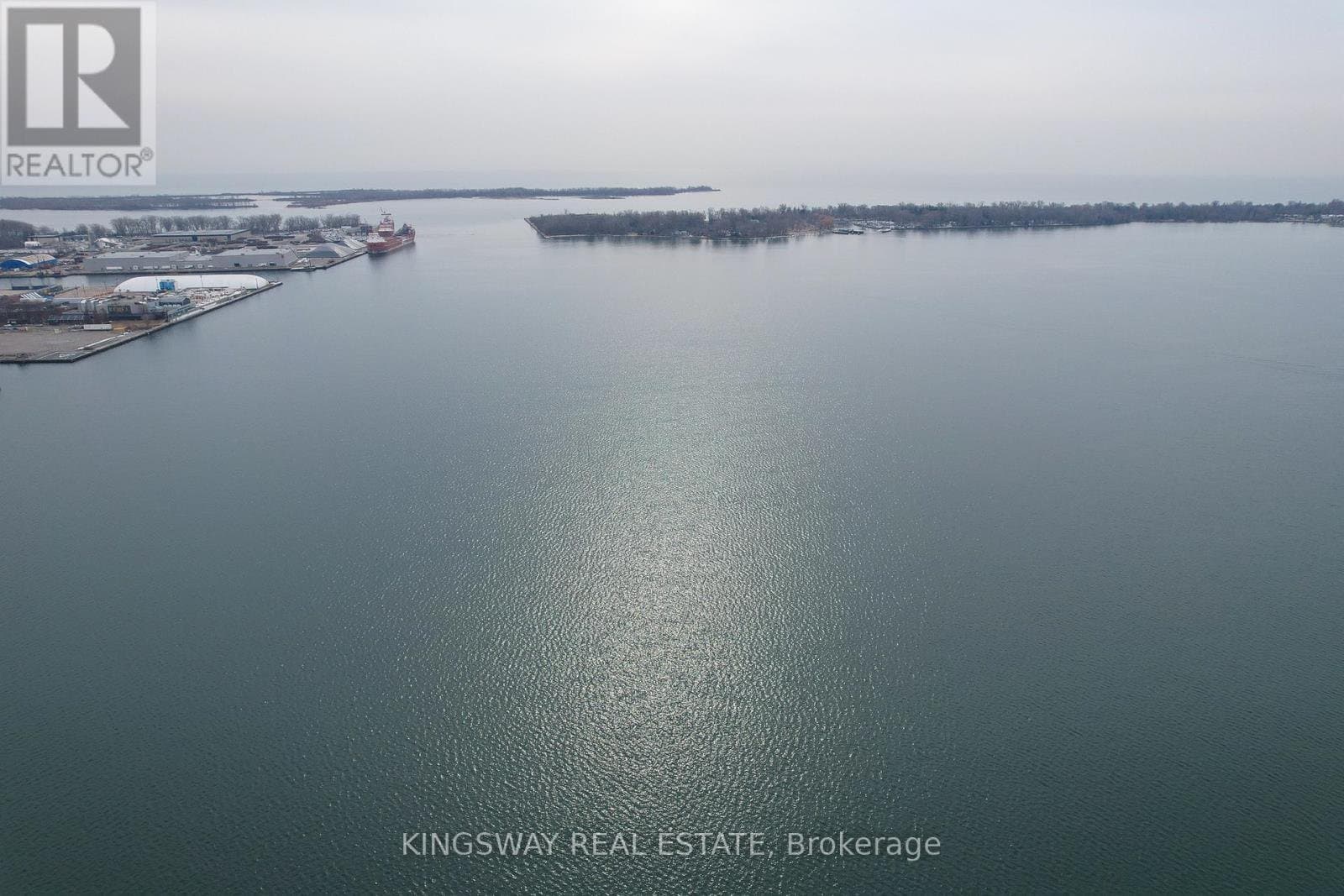 1 Edgewater Drive - Photo 2