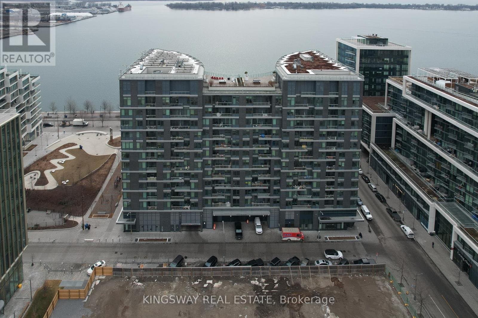 1 Edgewater Drive - Photo 4