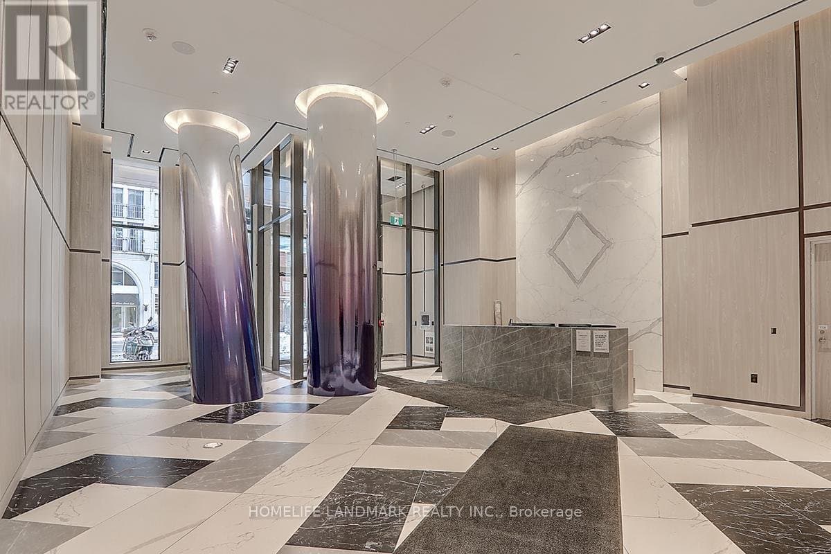 395 Bloor Street - Photo 3