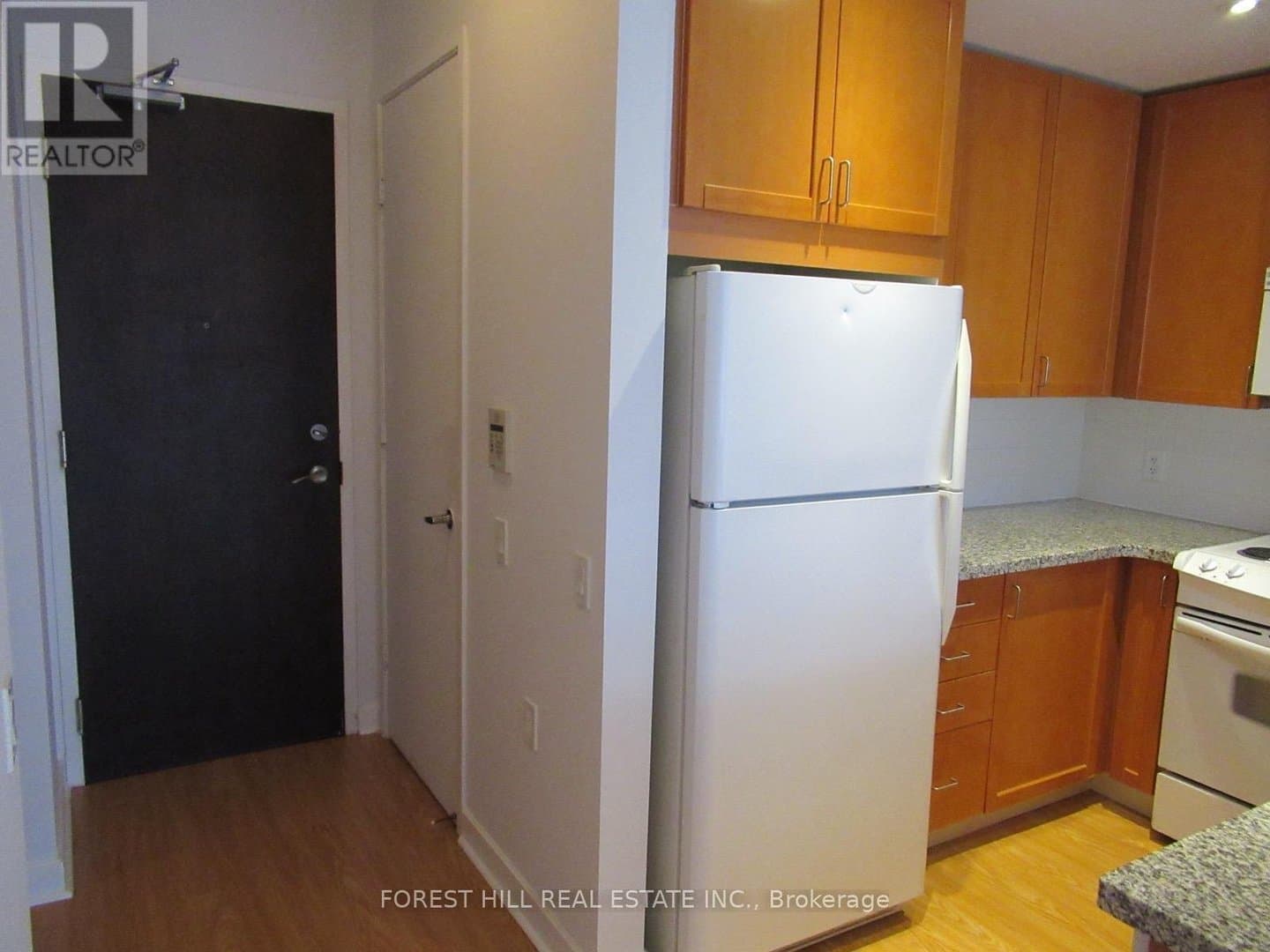 85 Bloor Street - Photo 3