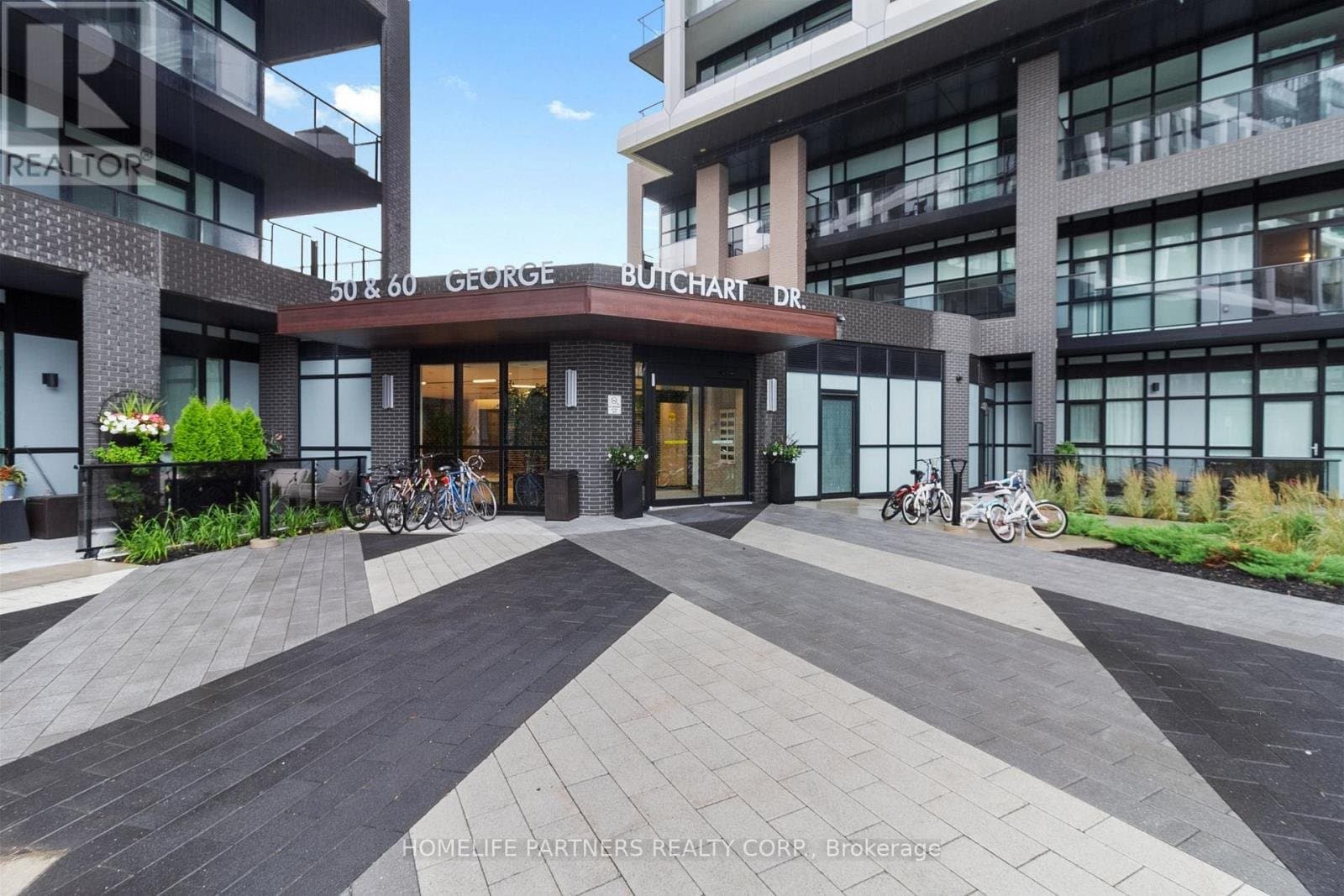 50 George Butchart Drive - Photo 3