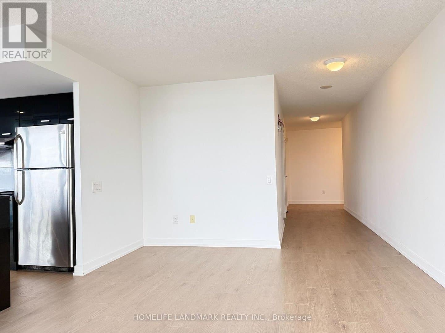 19 Singer Court - Photo 4
