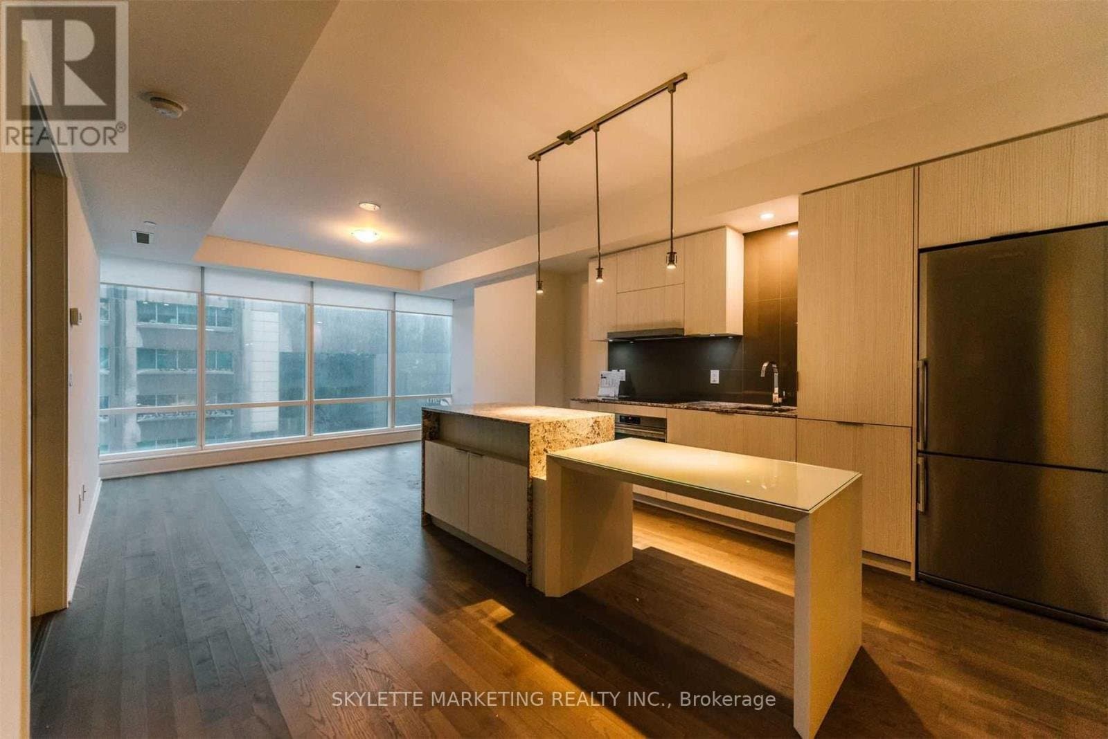 1 Bloor Street