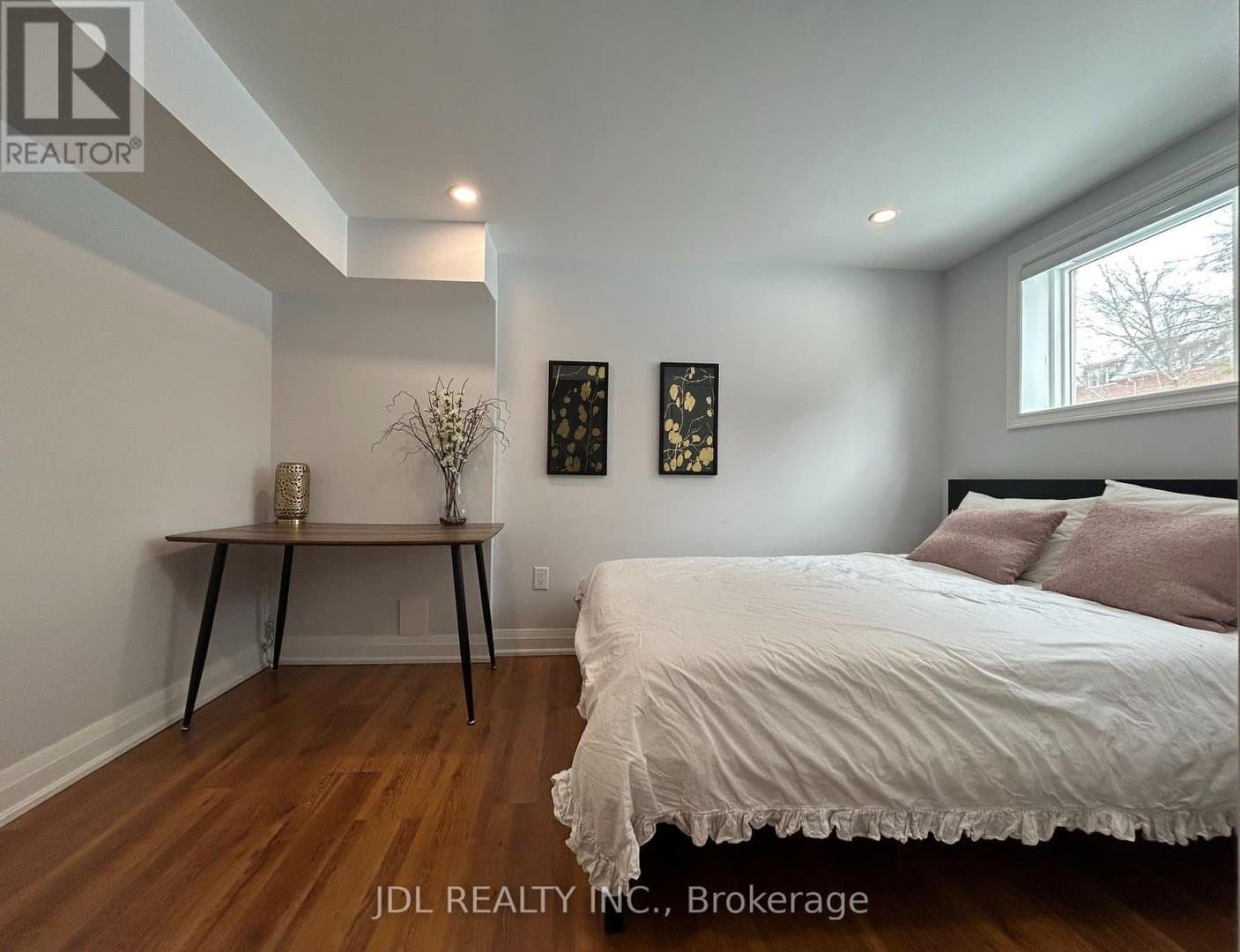 973 Willowdale Ave Avenue - Photo 4