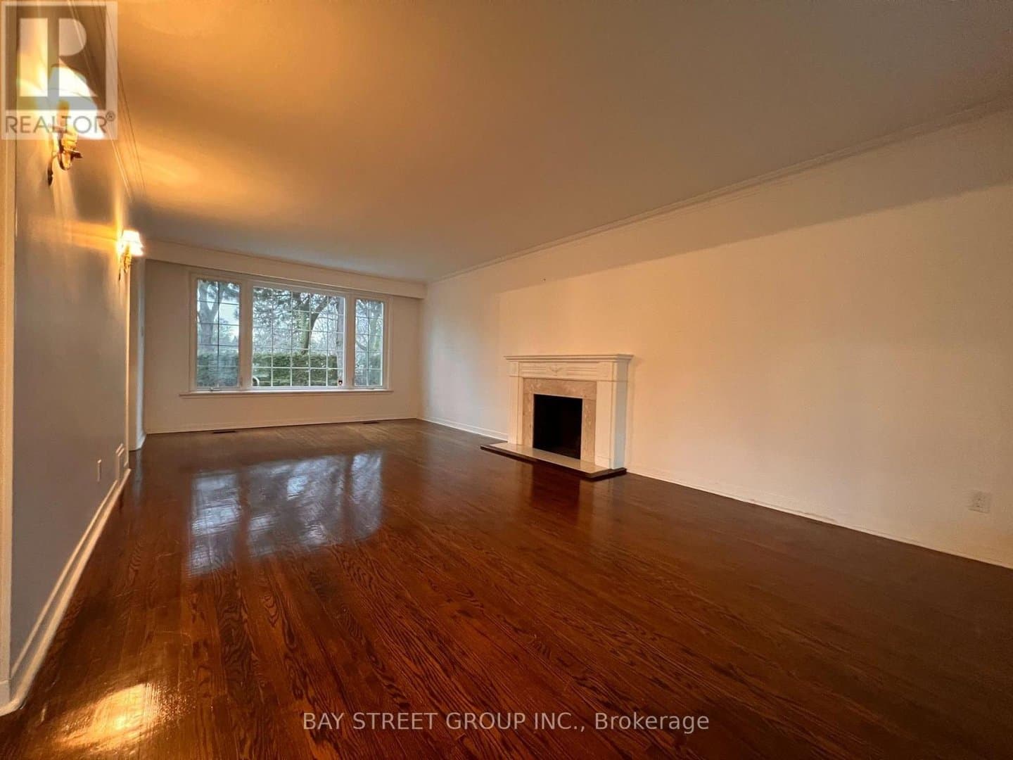 93 Lord Seaton Road - Photo 4