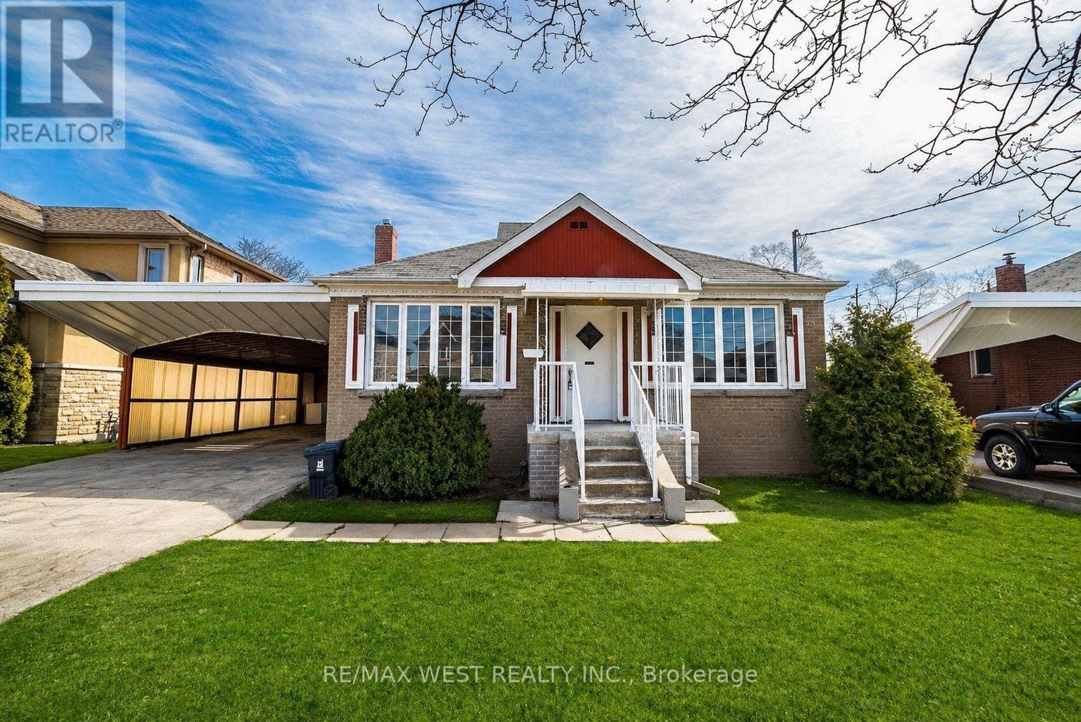 7 Highland Hill - Photo 2