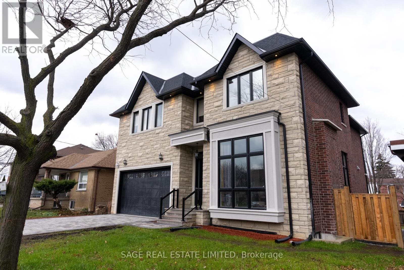 185 Fairholme Avenue - Photo 1