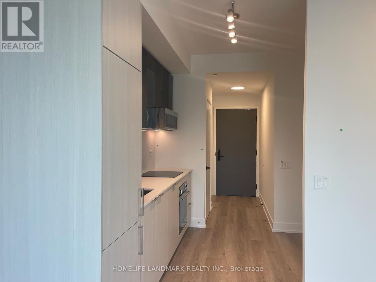 308 Jarvis Street - Photo 4