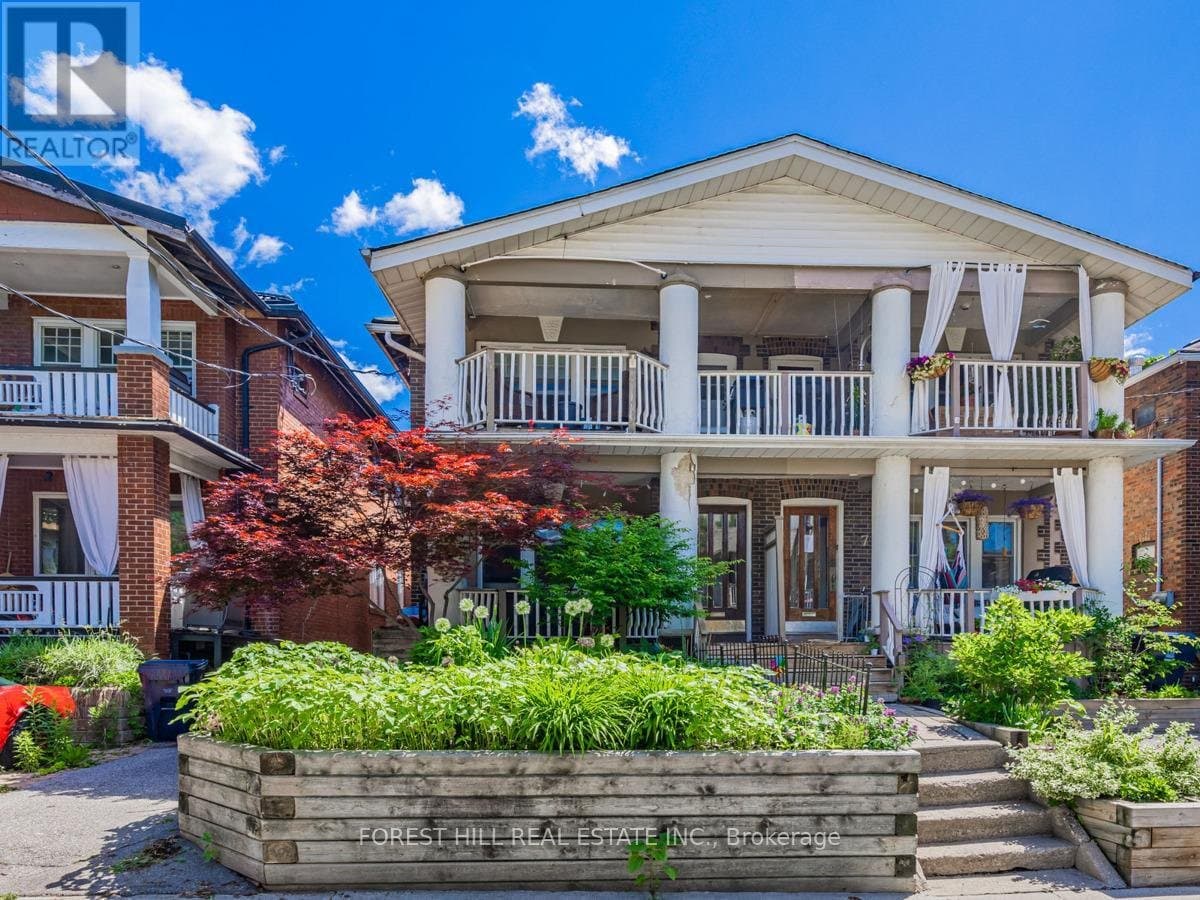 29 Scarboro Beach Boulevard
