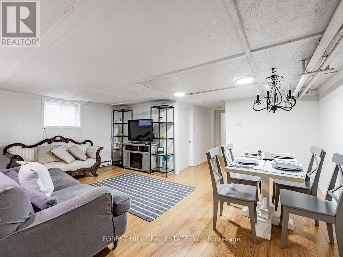 29 Scarboro Beach Boulevard - Photo 3