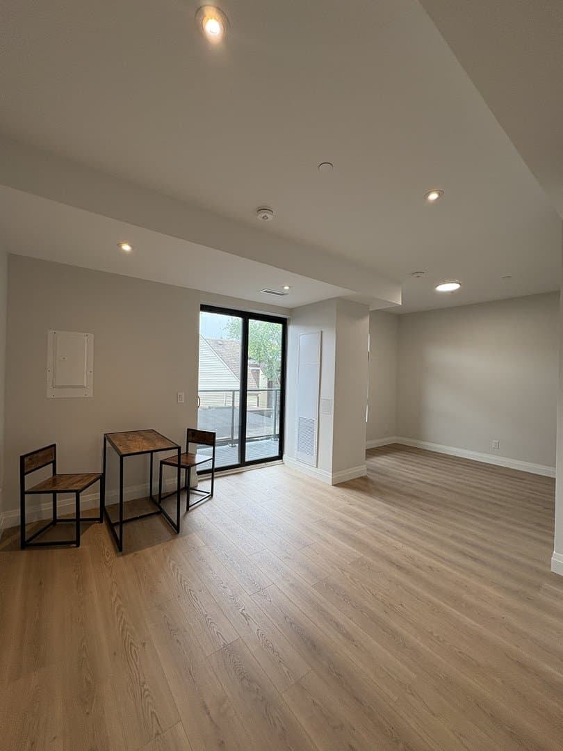 1000 Bathurst Street - Photo 3