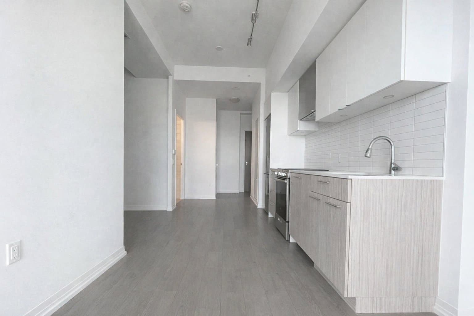 251 Jarvis Street - Photo 2