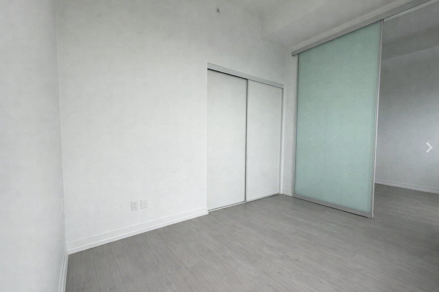 251 Jarvis Street - Photo 4