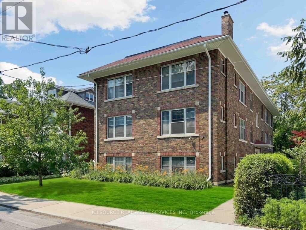 12 Kendal Avenue - Photo 1