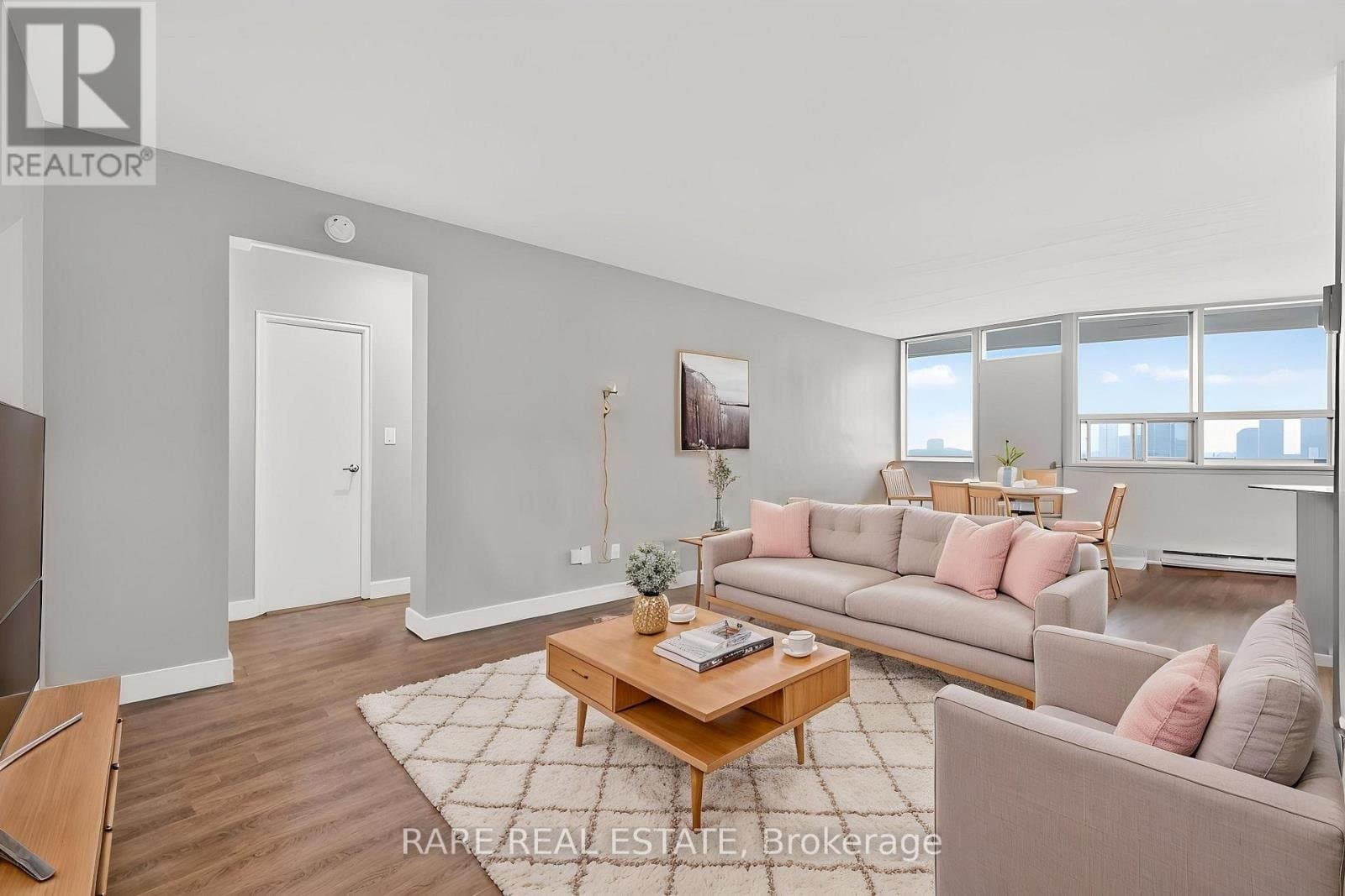 4340 Bloor Street - Photo 2