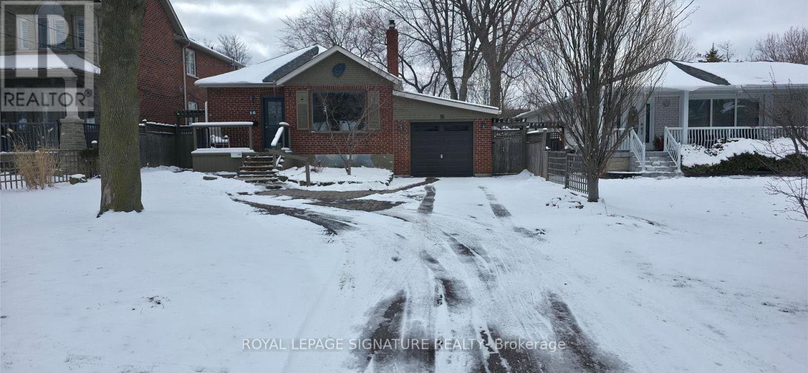 16 Muir Drive - Photo 2