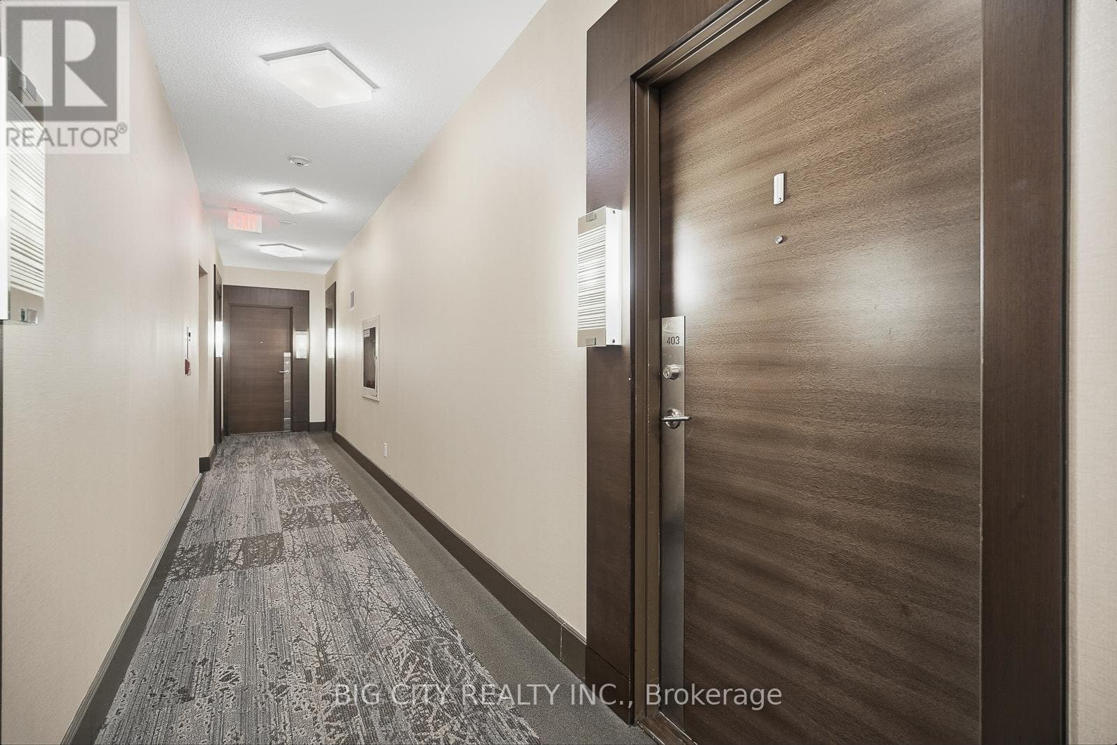 35 Brian Peck Crescent - Photo 4