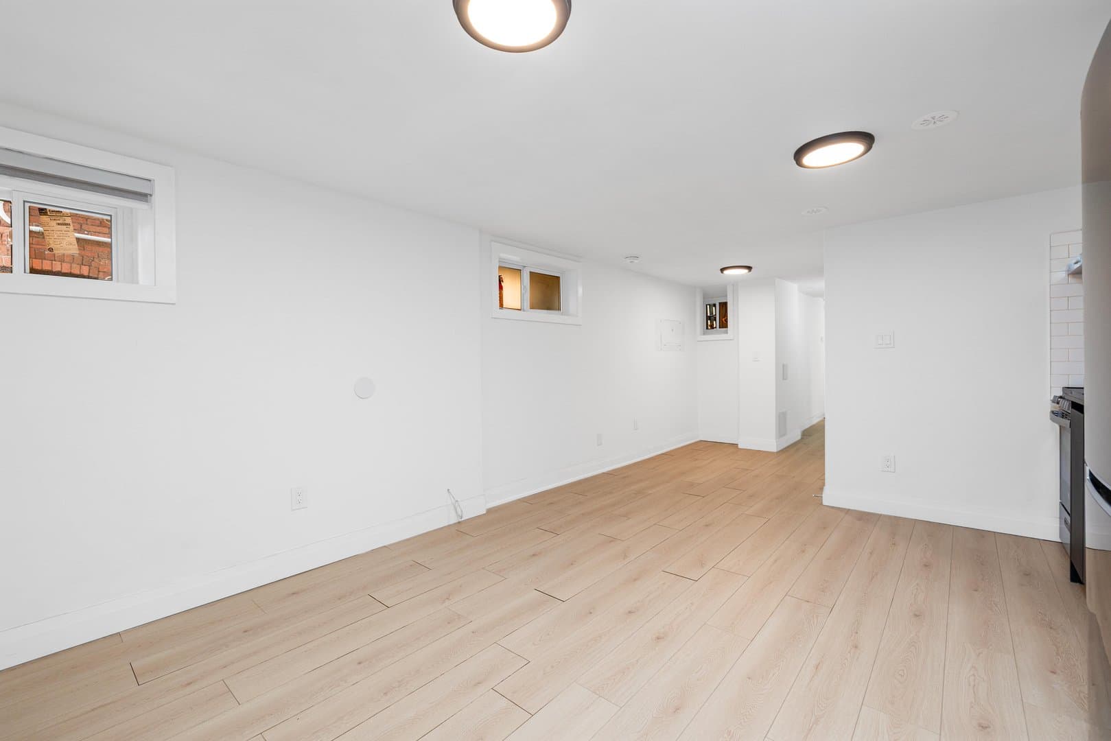 633 Ossington Avenue - Photo 4
