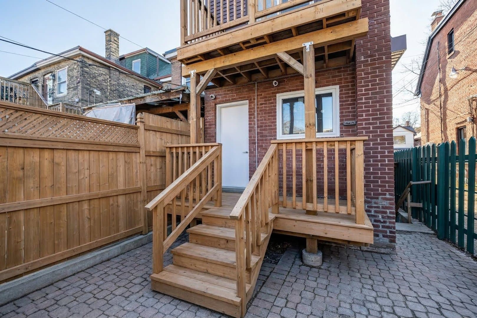 633 Ossington Avenue - Photo 2
