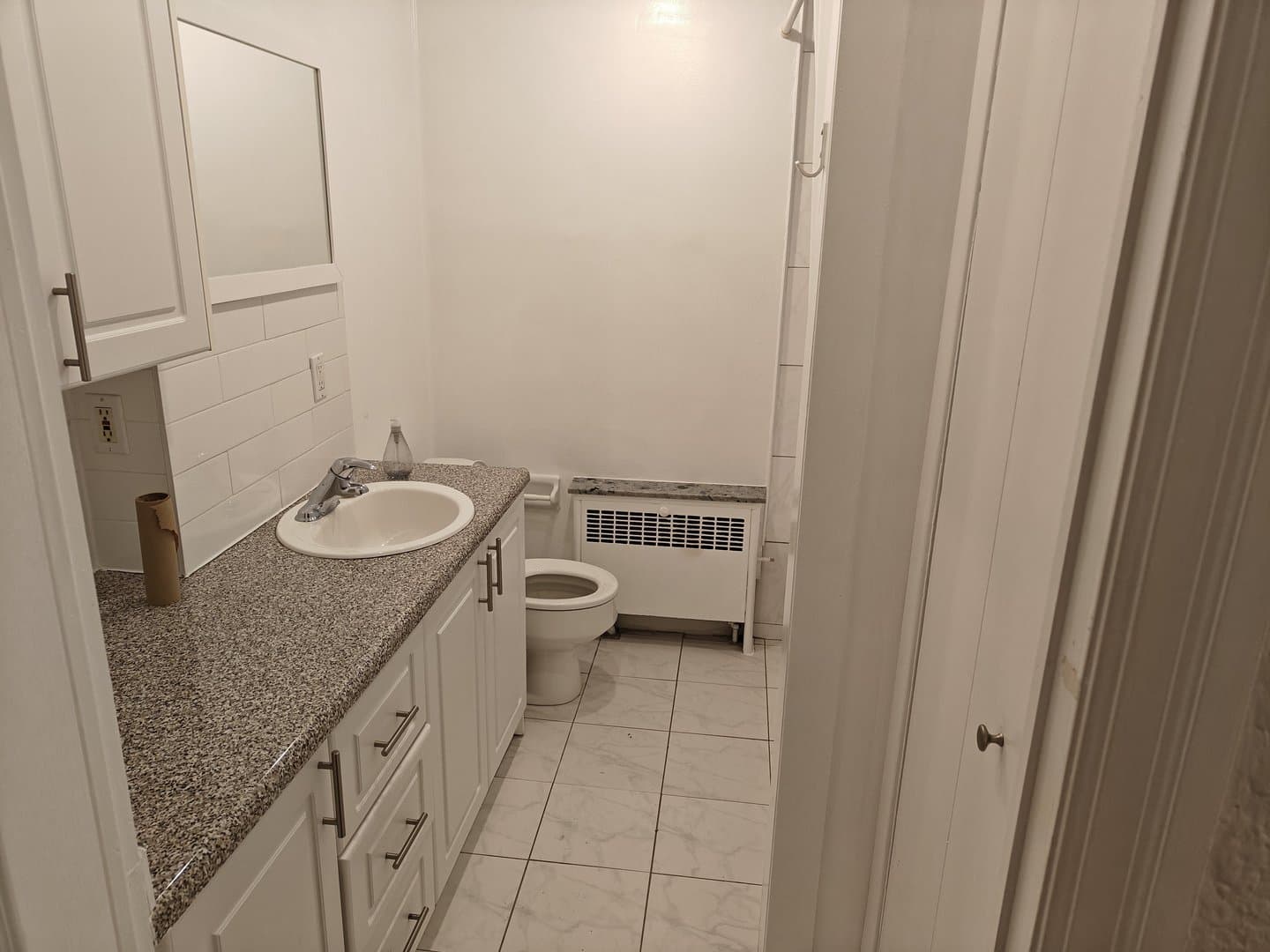 468 Summerhill Avenue - Photo 4