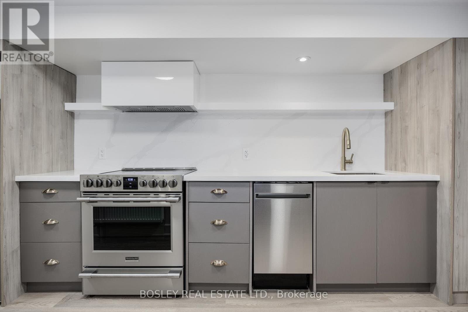 334A Gladstone Avenue - Photo 2