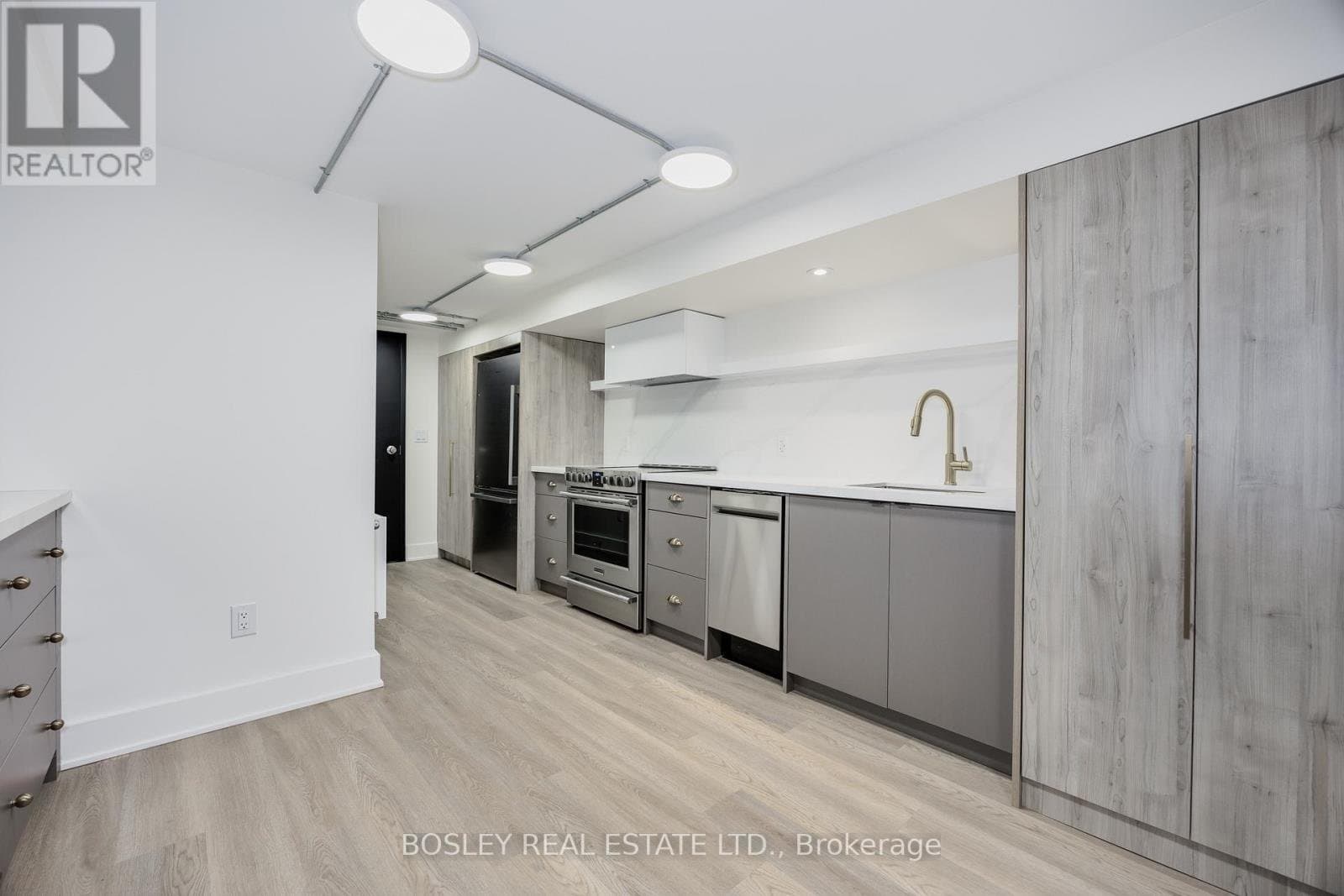 334A Gladstone Avenue - Photo 4