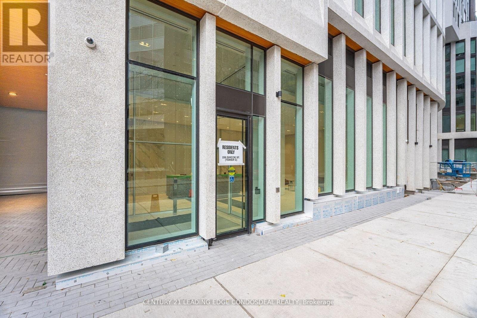 230 Simcoe Street - Photo 2