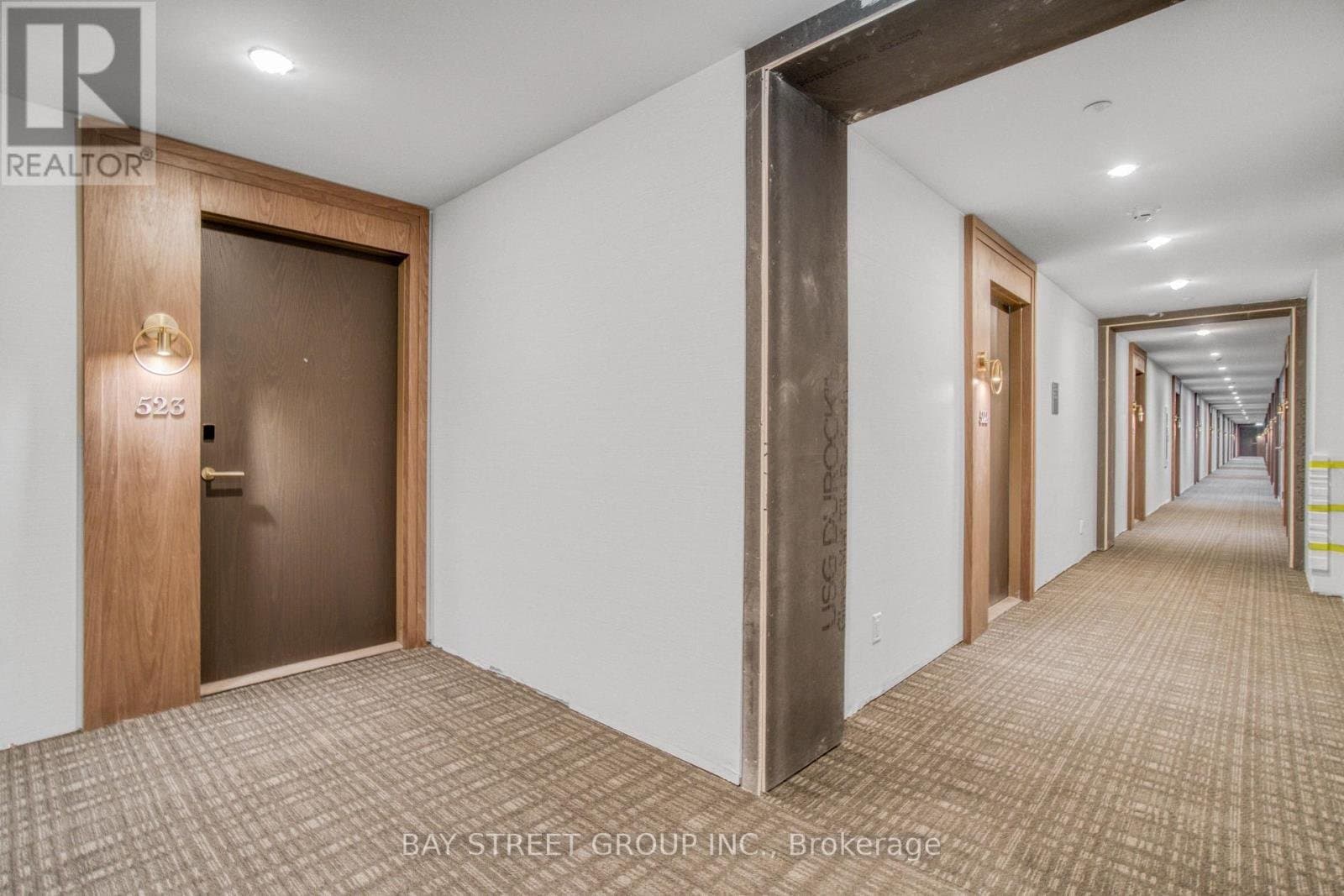 6 Greenbriar Road - Photo 3