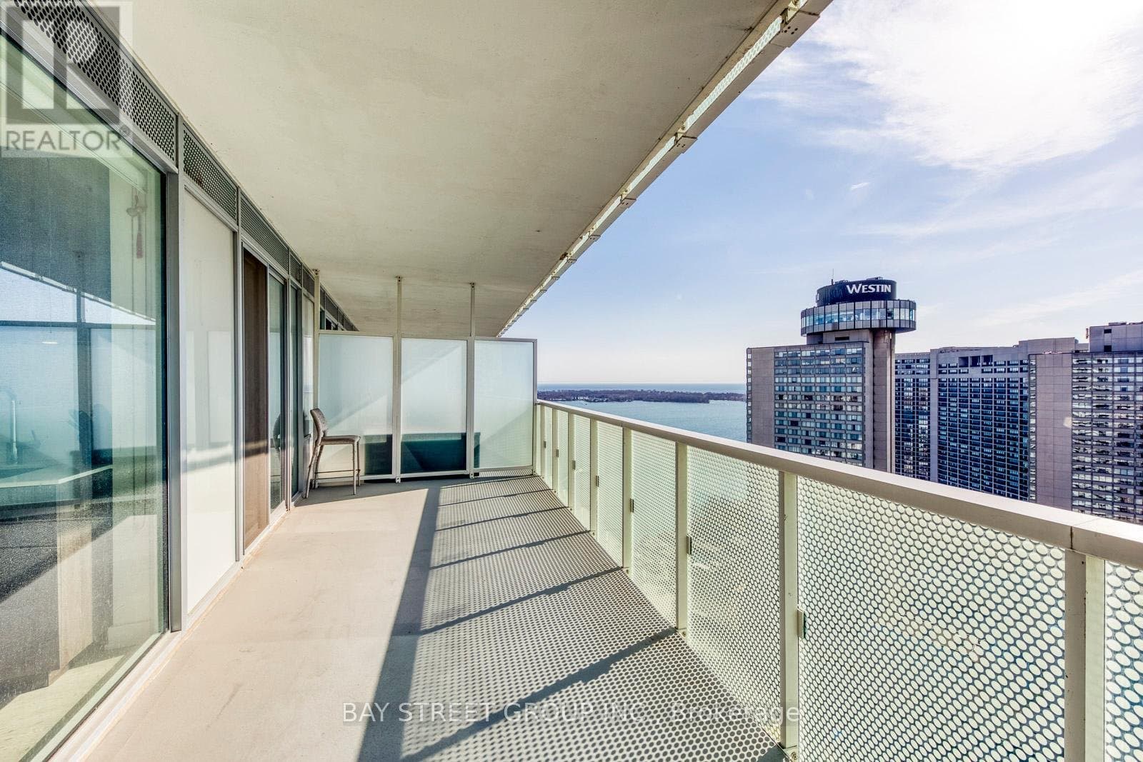 15 Queens Quay - Photo 2